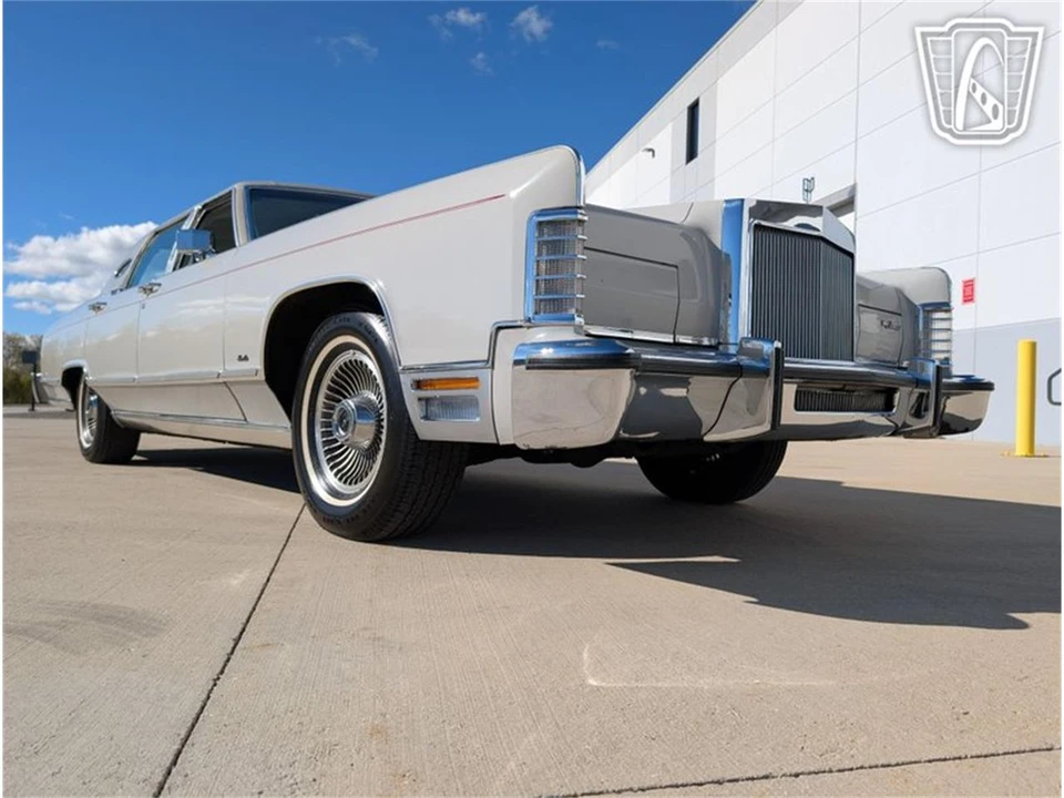 1979 Lincoln Continental 5th Gen - Image 22 of 31