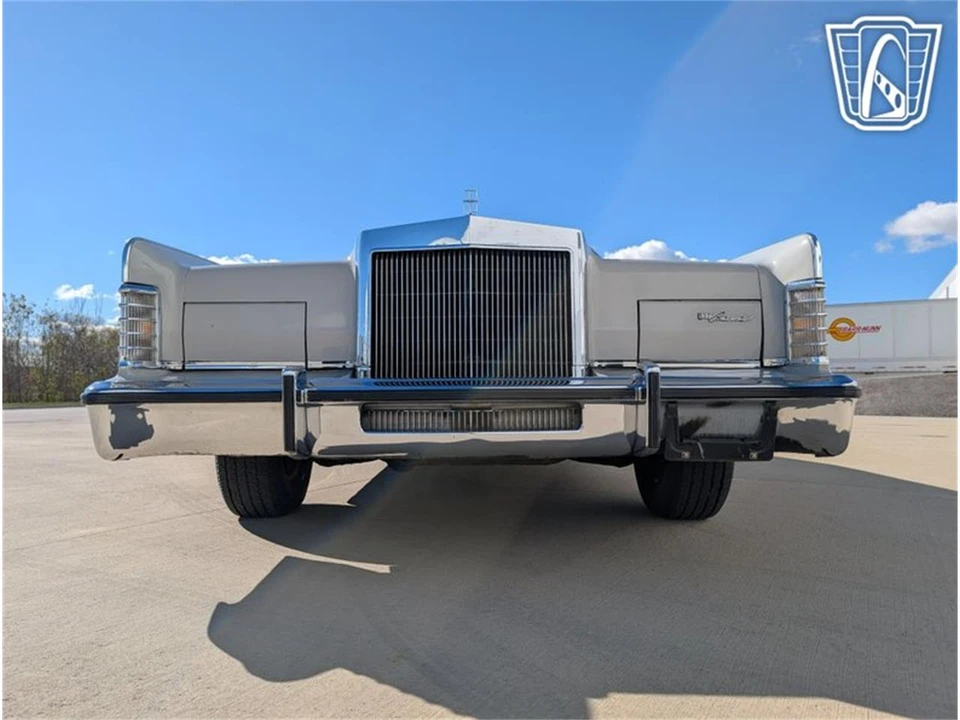 1979 Lincoln Continental 5th Gen - Image 25 of 31