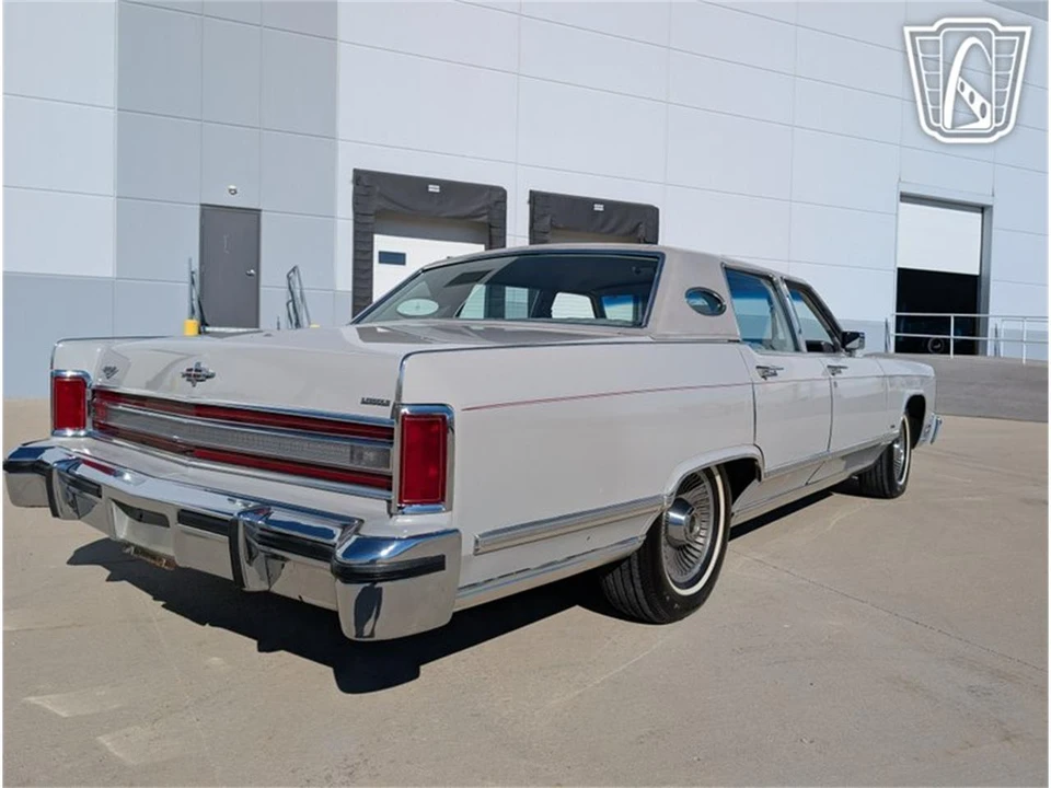 1979 Lincoln Continental 5th Gen - Image 15 of 31