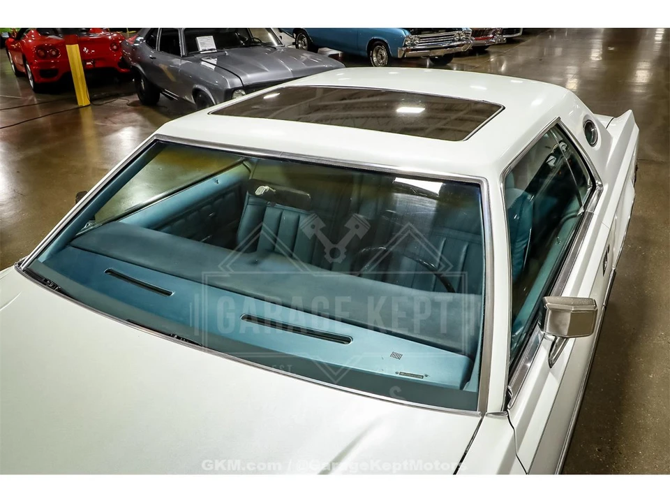 1979 Lincoln Continental 5th Gen - Image 26 of 31