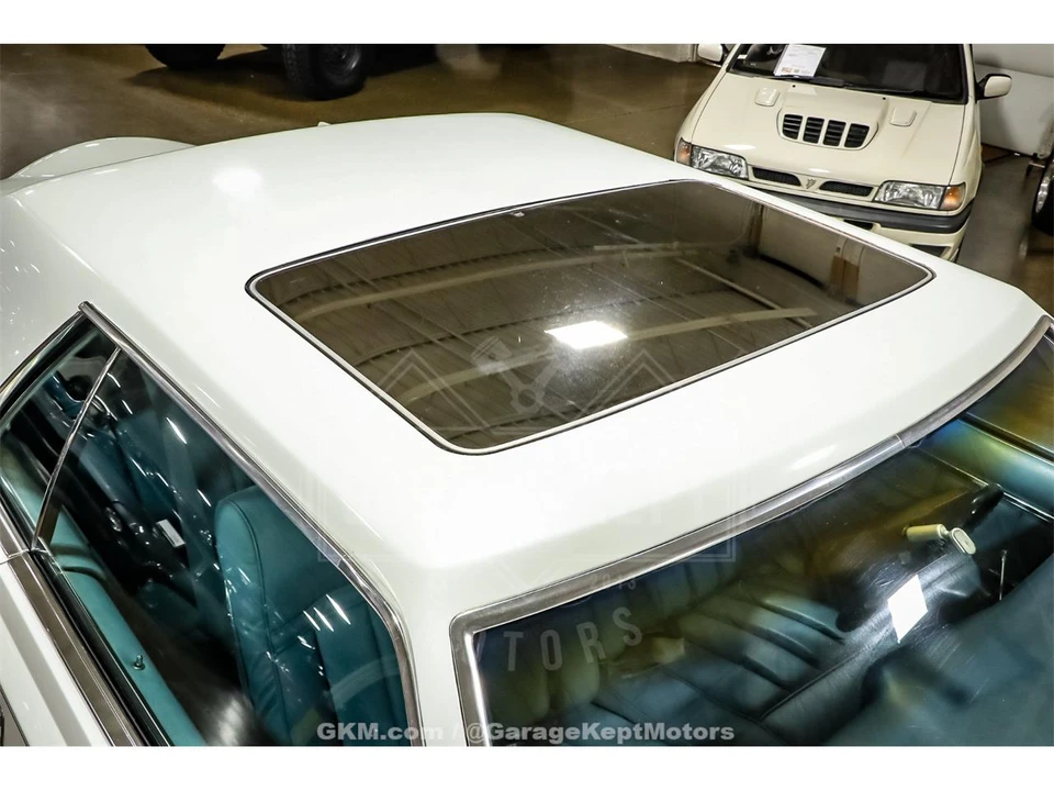 1979 Lincoln Continental 5th Gen - Image 17 of 31