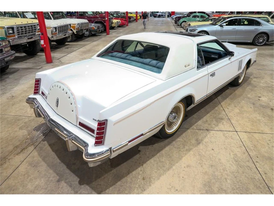 1979 Lincoln Continental 5th Gen - Image 17 of 31