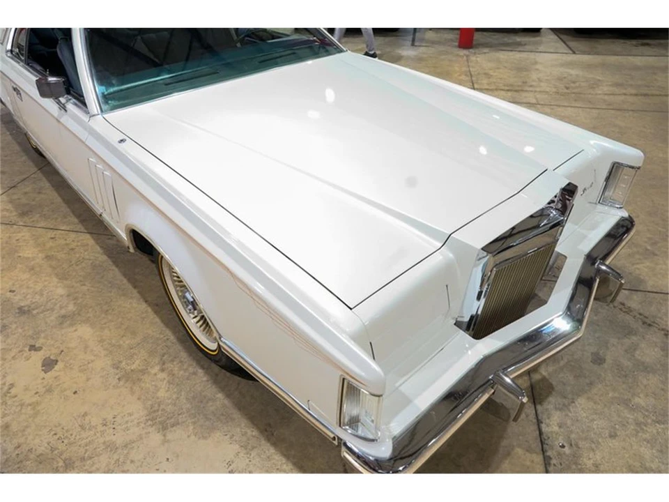 1979 Lincoln Continental 5th Gen - Image 18 of 31