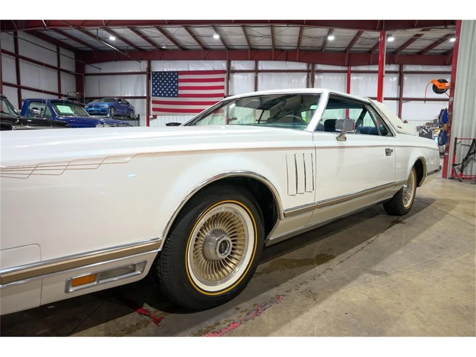 1979 Lincoln Continental 5th Gen - Image 29 of 31