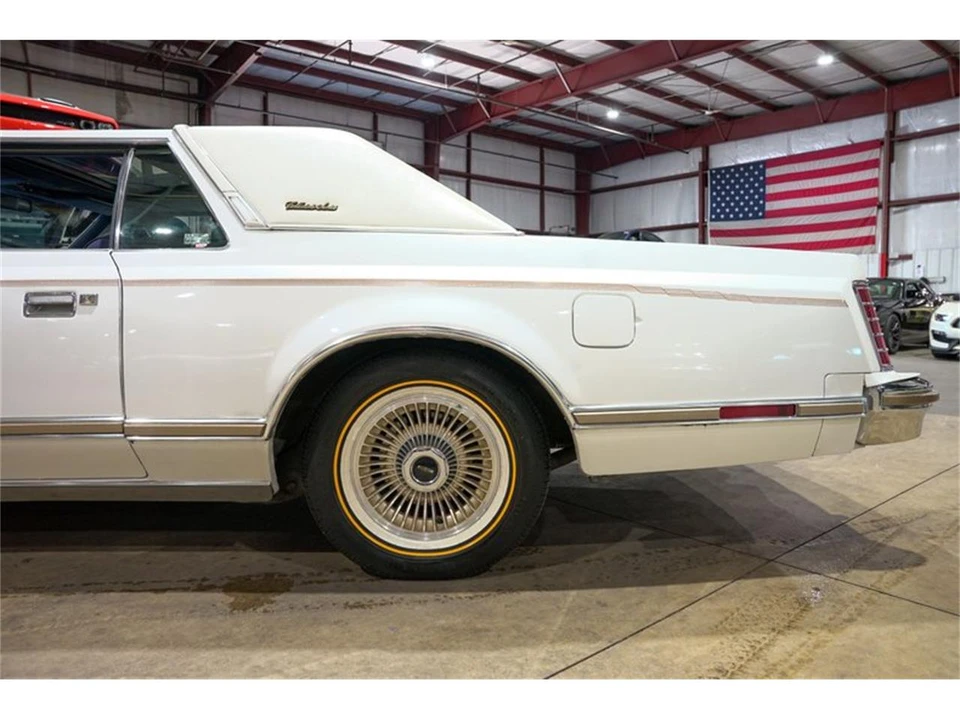 1979 Lincoln Continental 5th Gen - Image 5 of 31