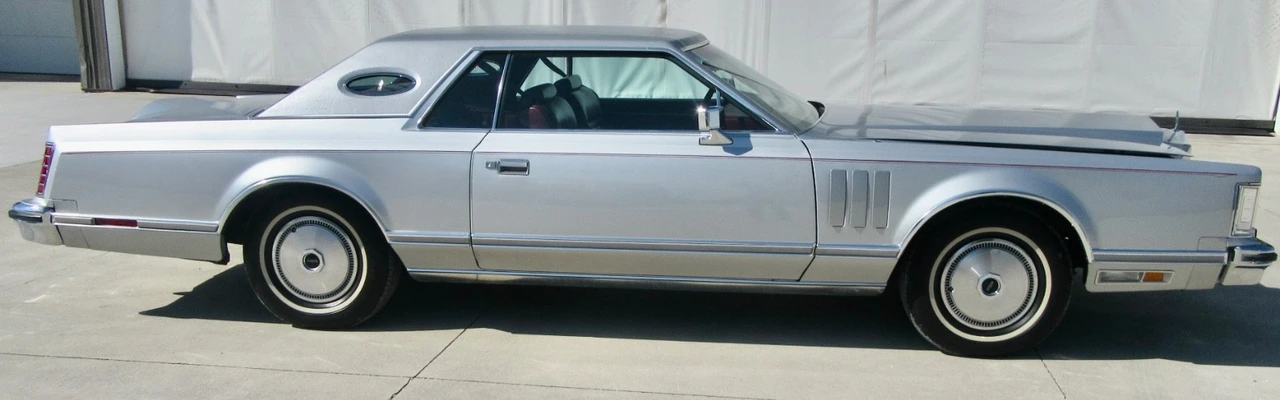 1979 Lincoln Continental 5th Gen - Image 8 of 21