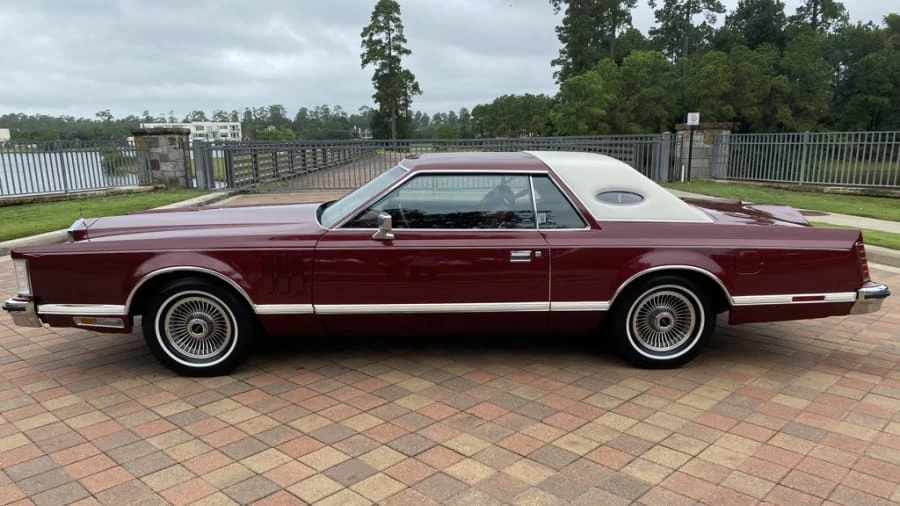 1979 Lincoln Continental 5th Gen - Image 2 of 13