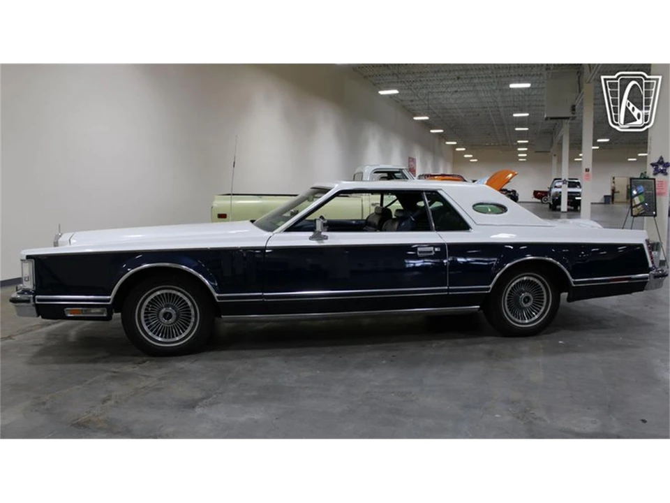 1979 Lincoln Continental 5th Gen - Image 21 of 31