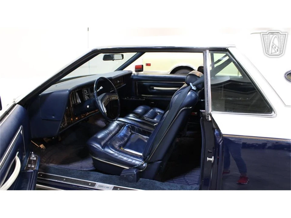 1979 Lincoln Continental 5th Gen - Image 11 of 31