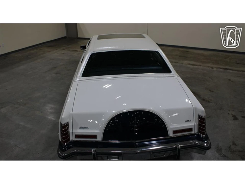 1979 Lincoln Continental 5th Gen - Image 27 of 31