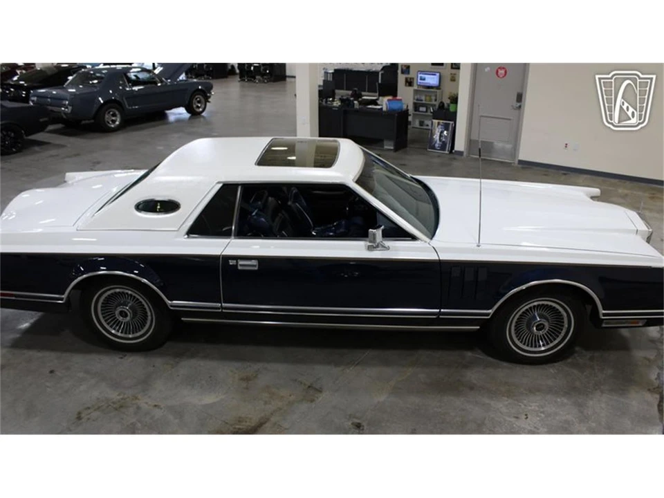 1979 Lincoln Continental 5th Gen - Image 7 of 31