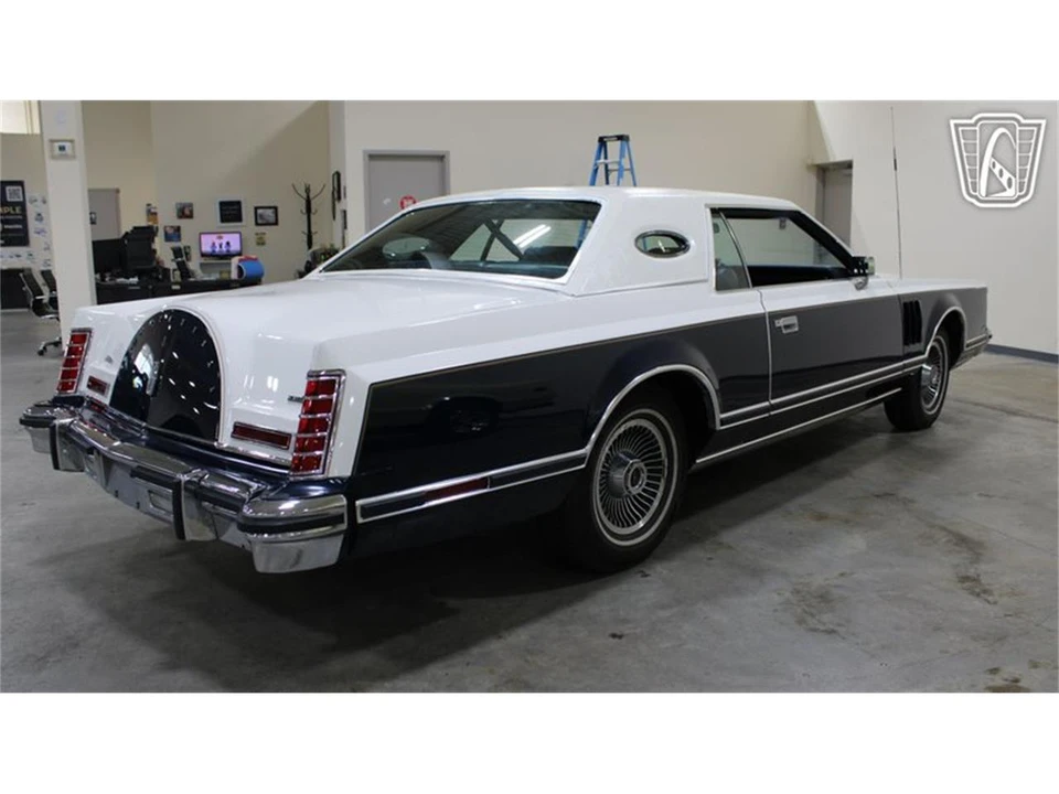 1979 Lincoln Continental 5th Gen - Image 24 of 31