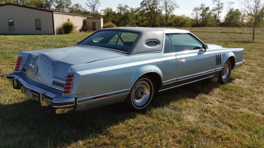 1979 Lincoln Continental 5th Gen - Image 11 of 12