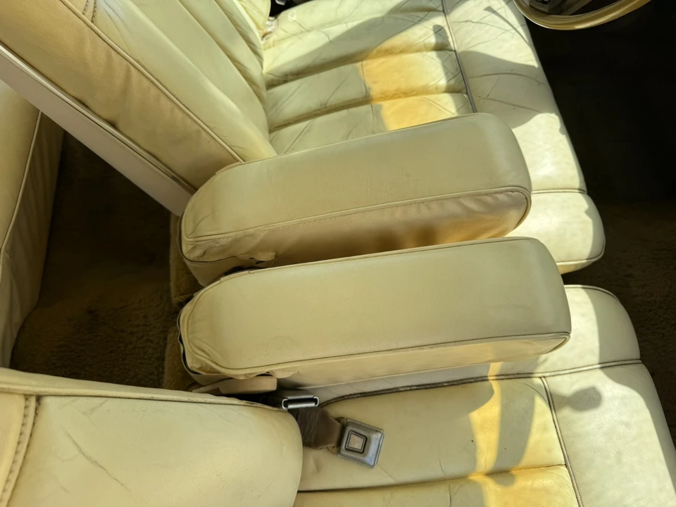 1979 Lincoln Continental 5th Gen - Image 16 of 31