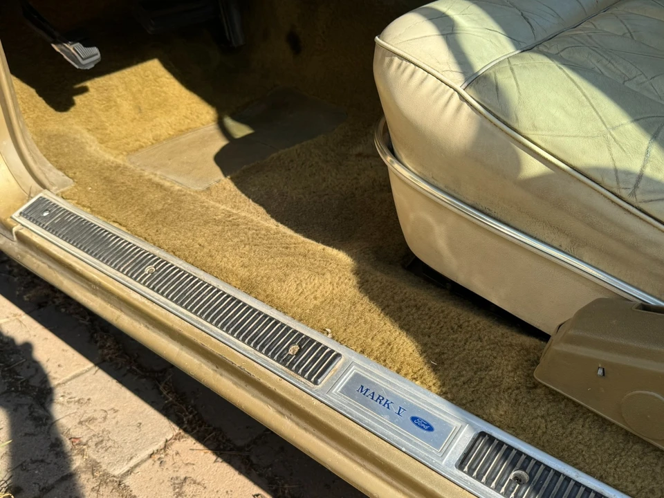 1979 Lincoln Continental 5th Gen - Image 23 of 31