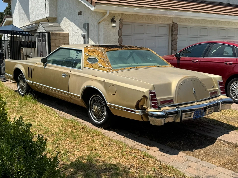 1979 Lincoln Continental 5th Gen - Image 5 of 31