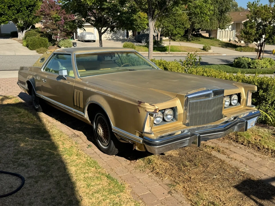 1979 Lincoln Continental 5th Gen - Image 8 of 31