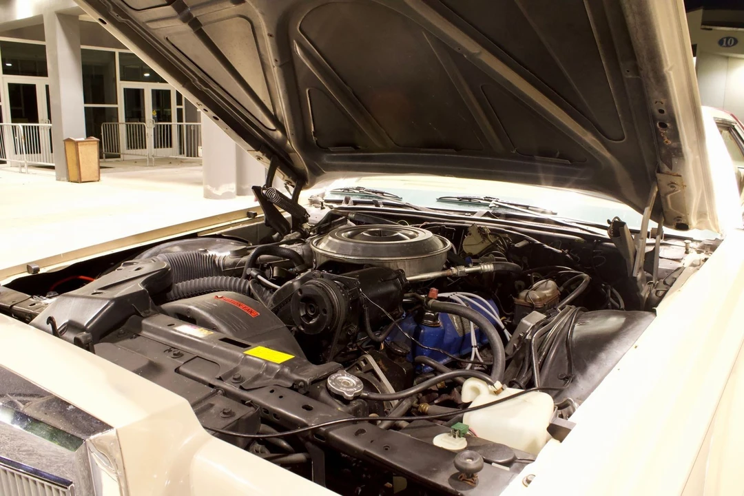 1979 Lincoln Continental 5th Gen - Image 17 of 21