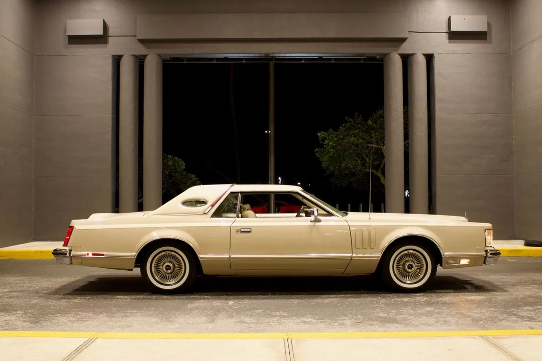1979 Lincoln Continental 5th Gen - Image 6 of 21