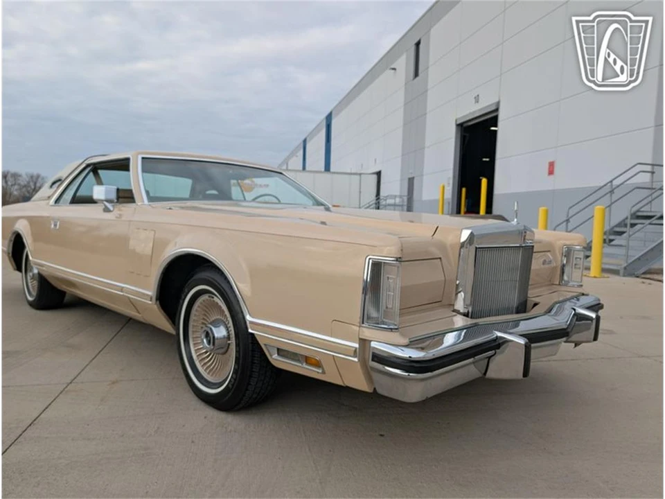1979 Lincoln Continental 5th Gen - Image 21 of 31