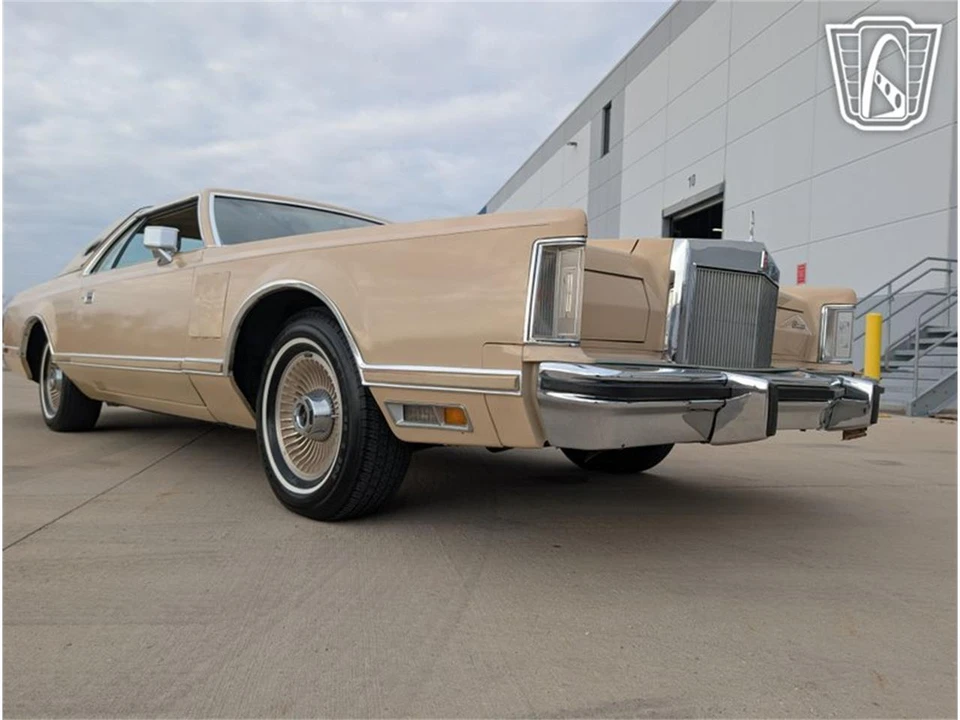 1979 Lincoln Continental 5th Gen - Image 22 of 31