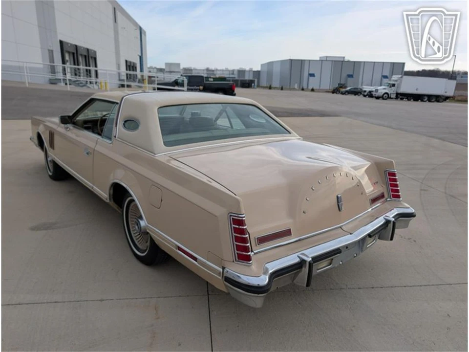 1979 Lincoln Continental 5th Gen - Image 8 of 31