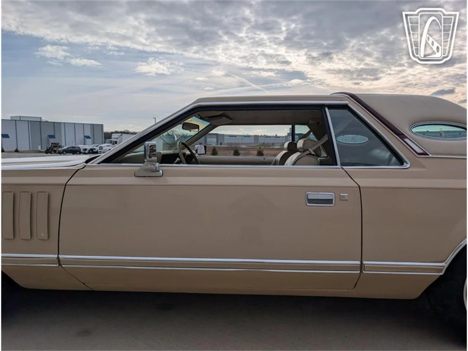1979 Lincoln Continental 5th Gen - Image 30 of 31