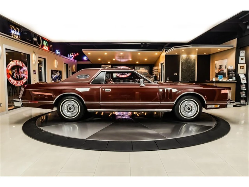 1979 Lincoln Continental 5th Gen - Image 11 of 31