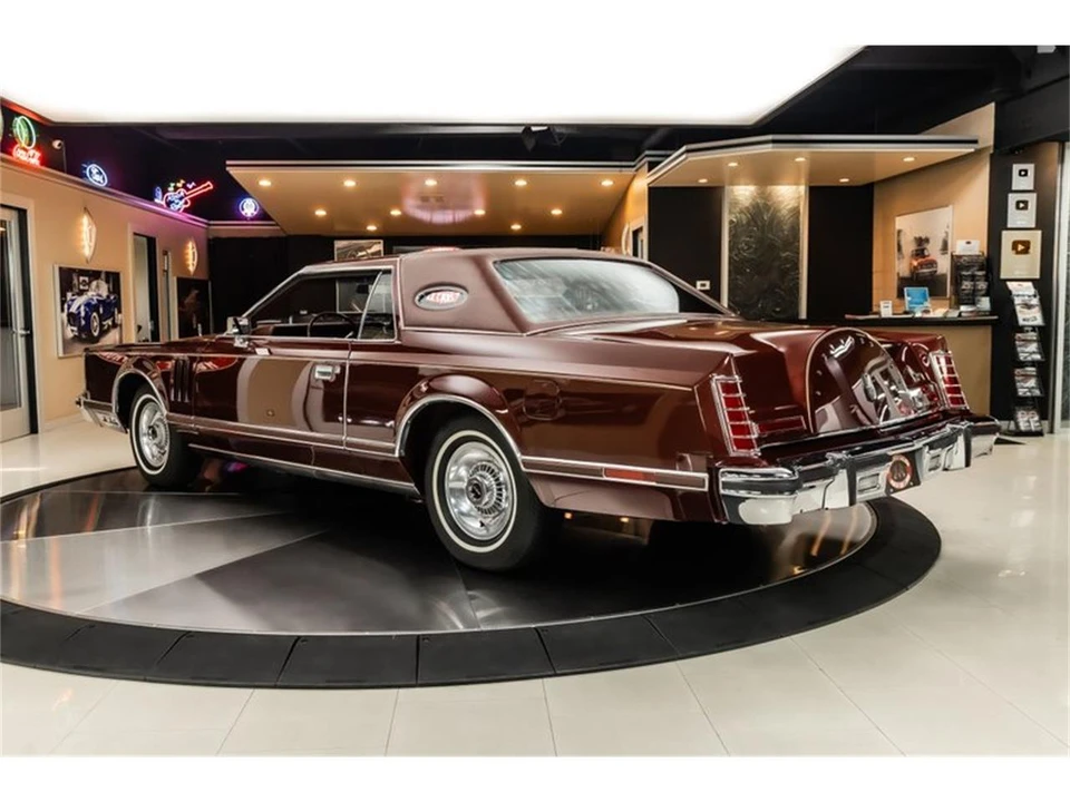 1979 Lincoln Continental 5th Gen - Image 16 of 31