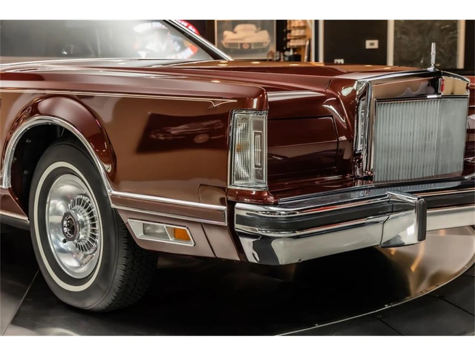 1979 Lincoln Continental 5th Gen - Image 21 of 31