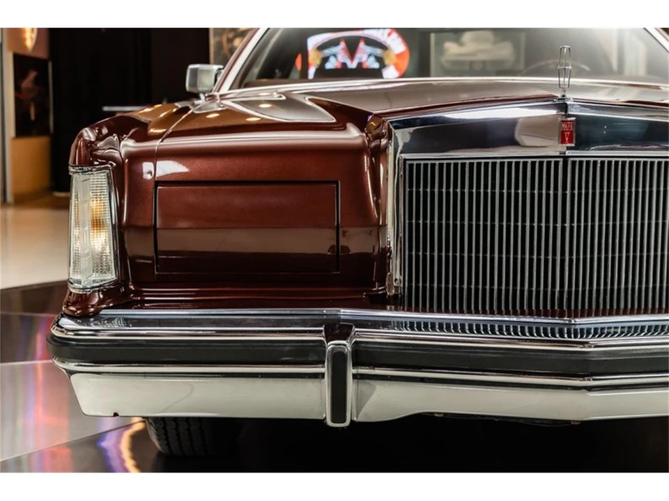 1979 Lincoln Continental 5th Gen - Image 20 of 31