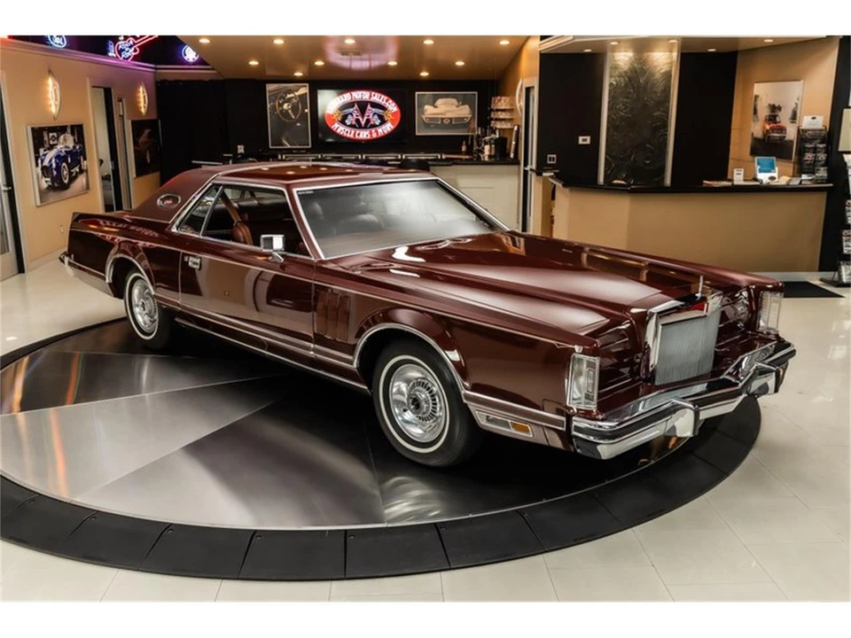 1979 Lincoln Continental 5th Gen - Image 10 of 31