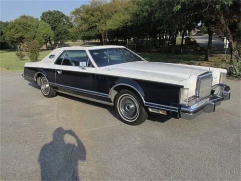 1979 Lincoln Continental Mark V Bill Blass Edition