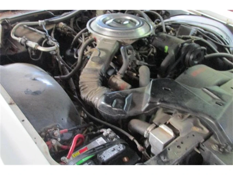 1979 Lincoln Continental 5th Gen - Image 18 of 19