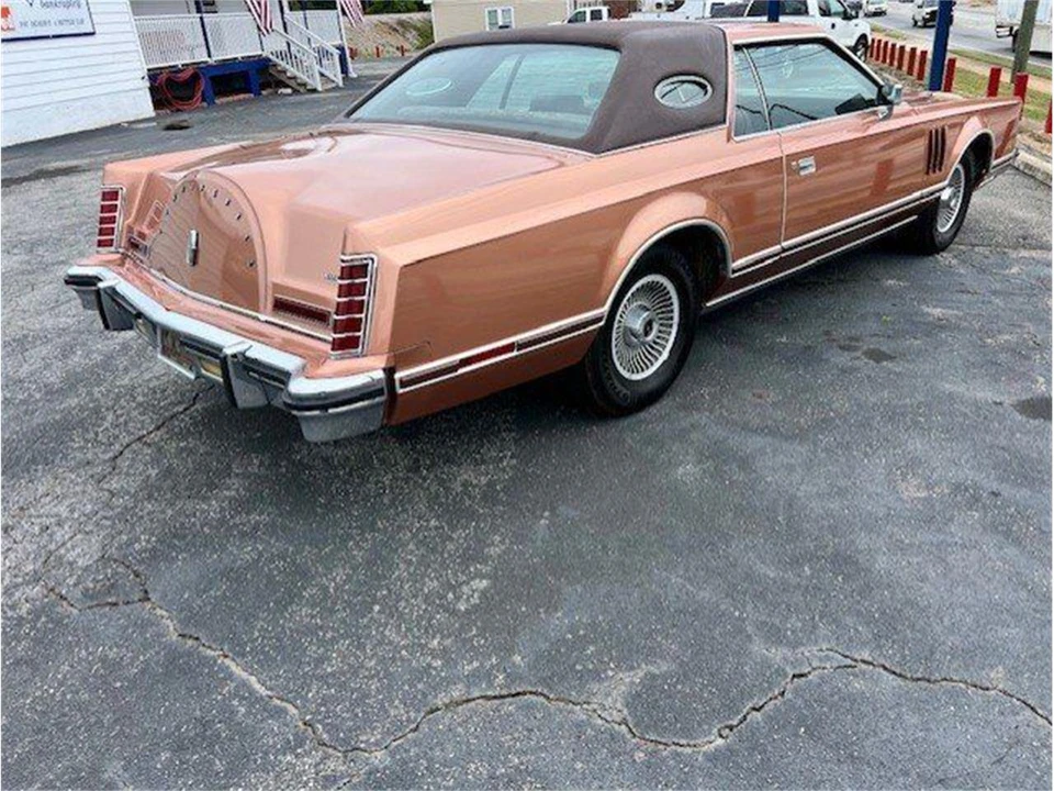 1979 Lincoln Continental 5th Gen - Image 17 of 22