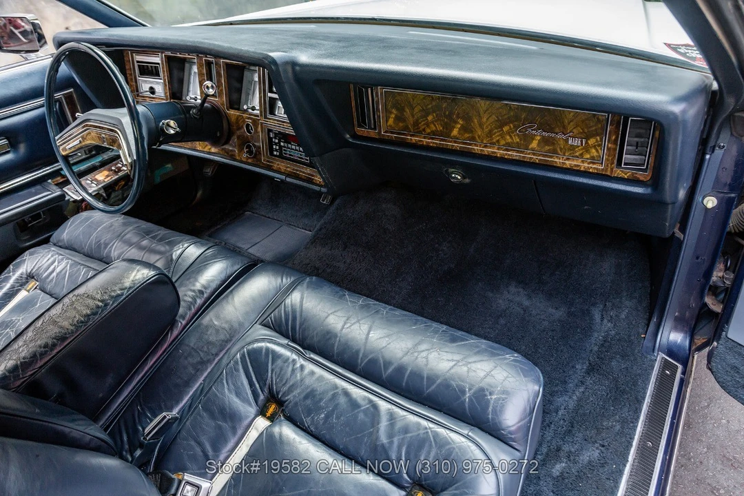 1979 Lincoln Continental 5th Gen - Image 23 of 31