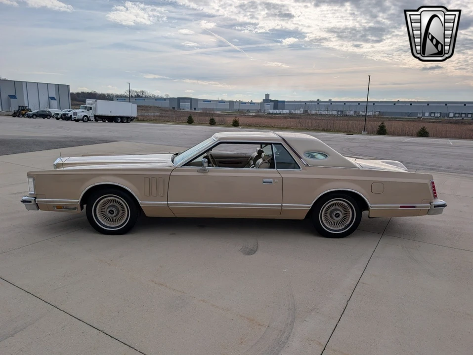 1979 Lincoln Continental 5th Gen - Image 4 of 12