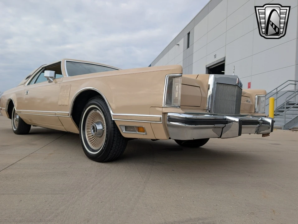 1979 Lincoln Continental 5th Gen - Image 10 of 12
