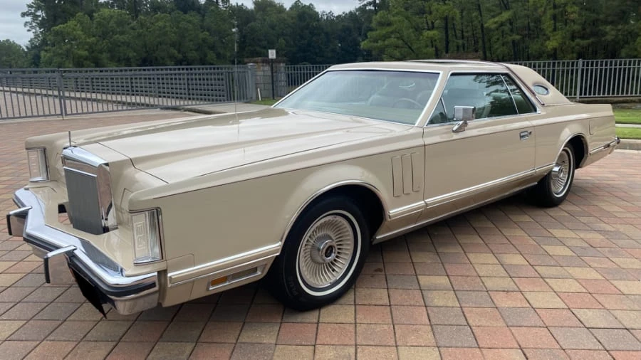 1979 Lincoln Continental 5th Gen - Image 11 of 11
