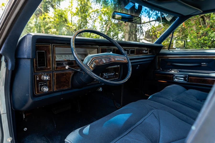 1979 Lincoln Continental 5th Gen - Image 23 of 31