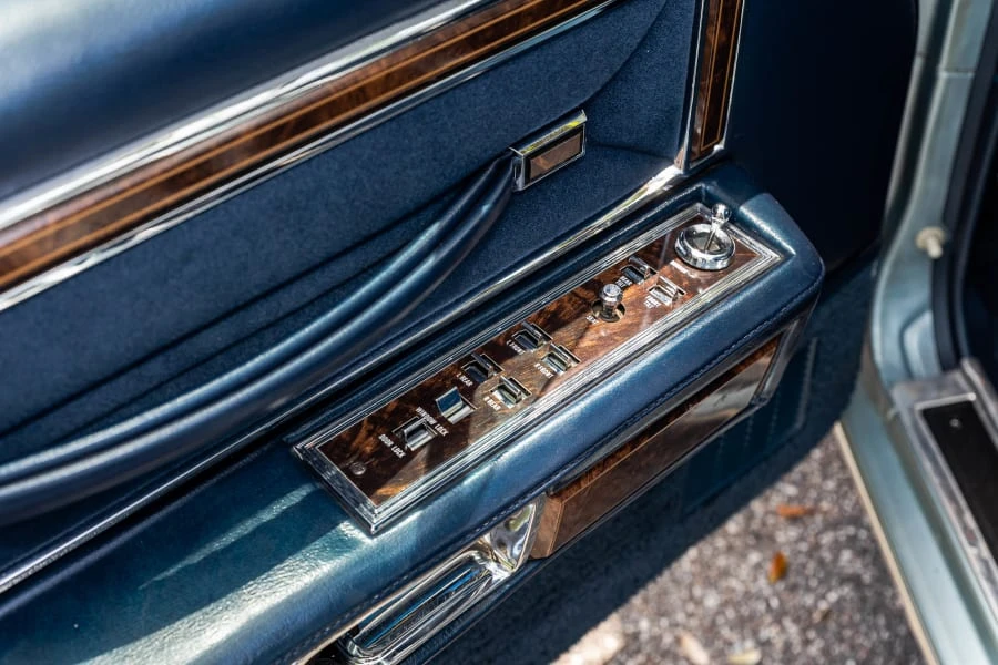 1979 Lincoln Continental 5th Gen - Image 24 of 31