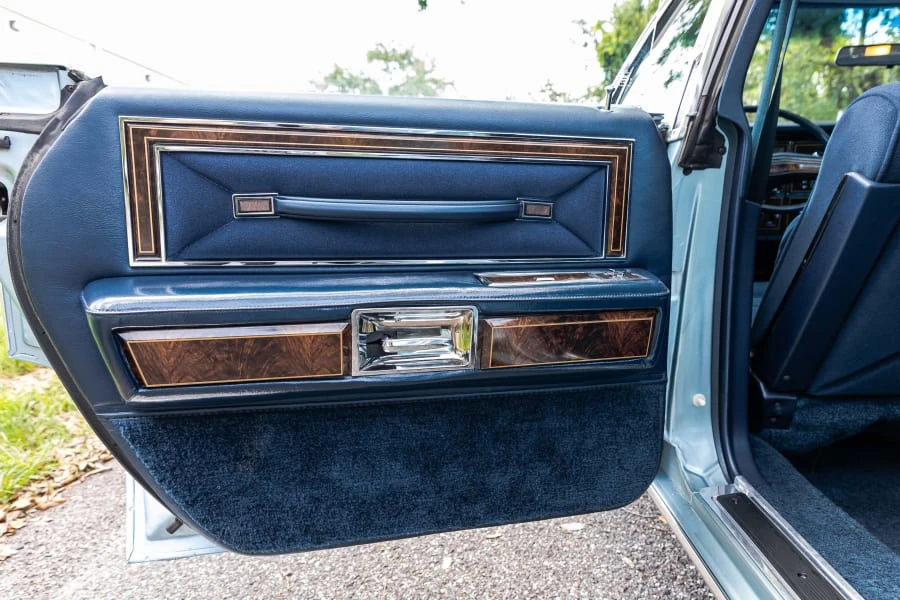 1979 Lincoln Continental 5th Gen - Image 30 of 31