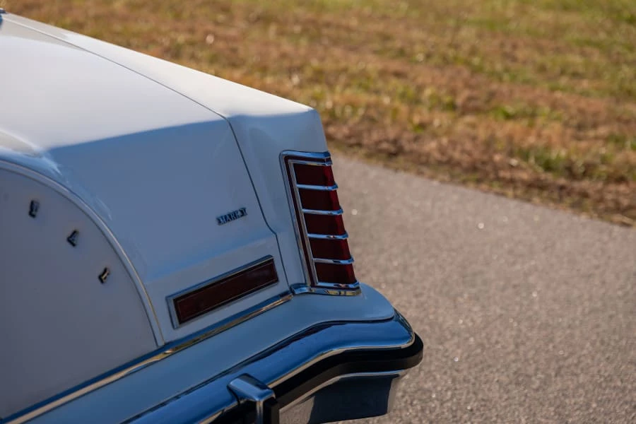 1979 Lincoln Continental 5th Gen - Image 12 of 29