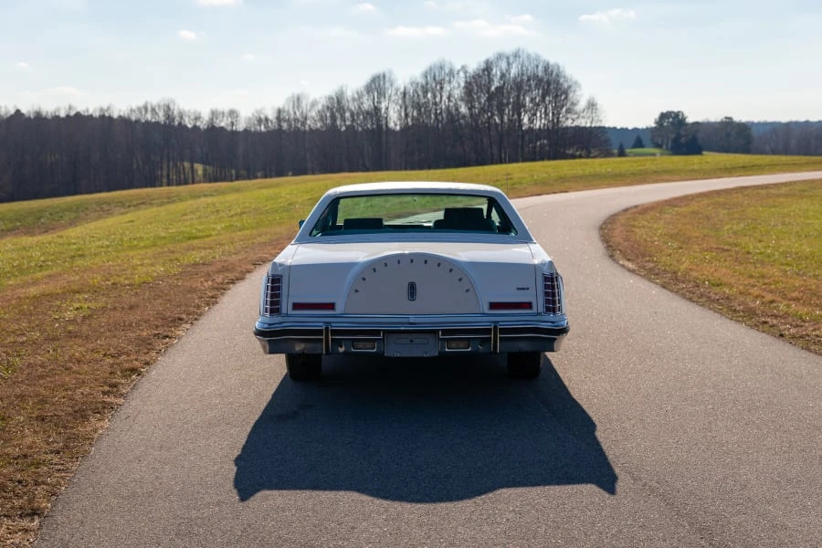 1979 Lincoln Continental 5th Gen - Image 5 of 29