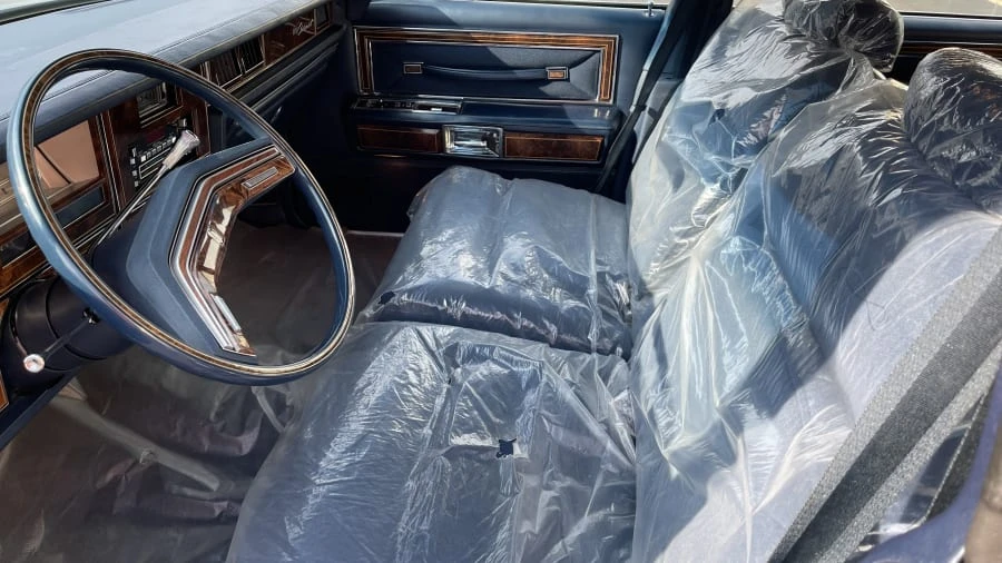 1979 Lincoln Continental 5th Gen - Image 4 of 14
