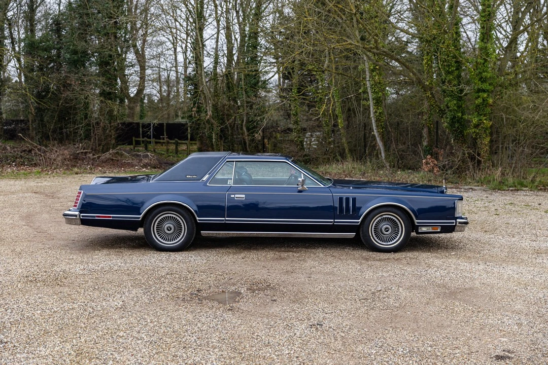 1979 Lincoln Continental 5th Gen - Image 10 of 30