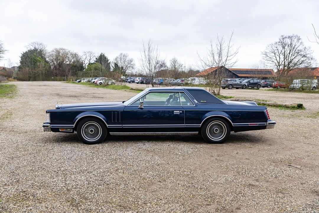 1979 Lincoln Continental 5th Gen - Image 11 of 30