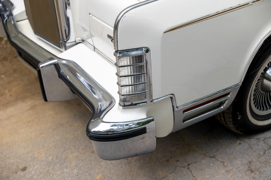 1979 Lincoln Continental 5th Gen - Image 29 of 31