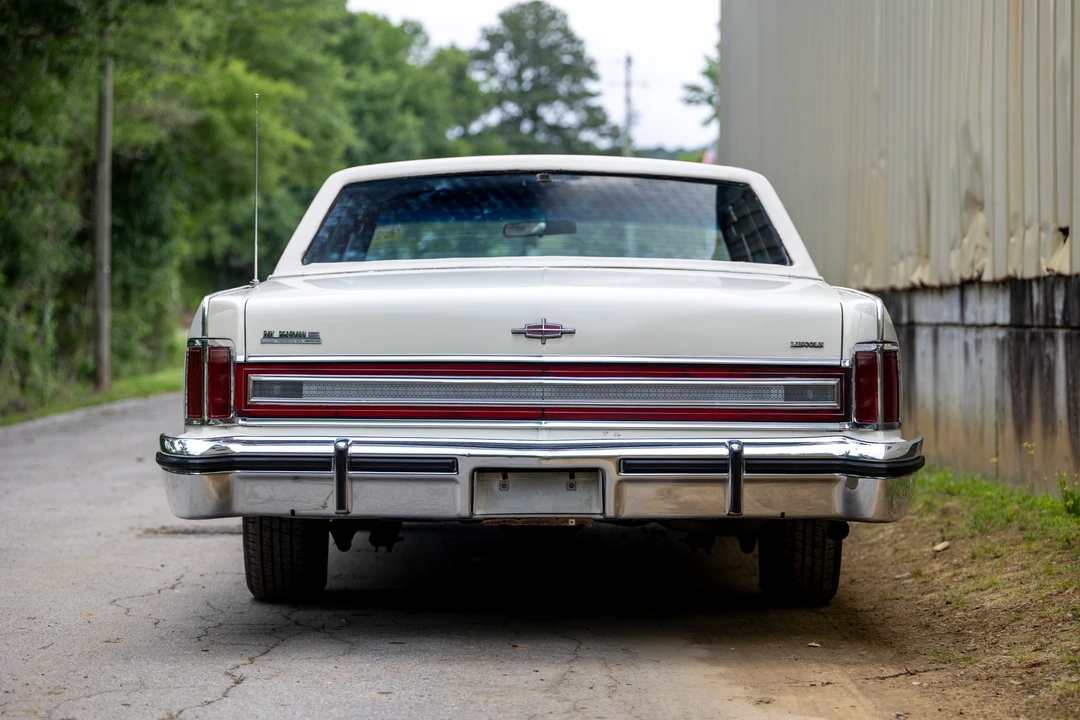 1979 Lincoln Continental 5th Gen - Image 5 of 31