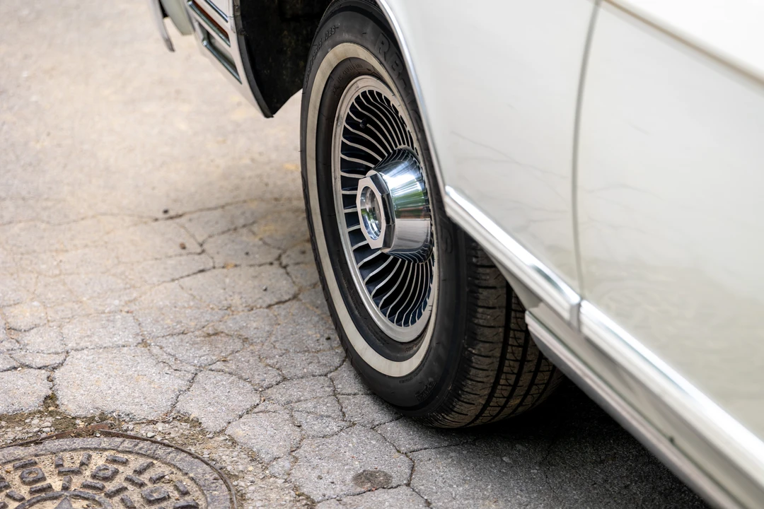 1979 Lincoln Continental 5th Gen - Image 20 of 31